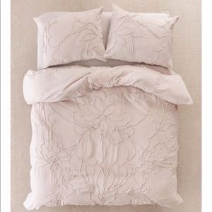 COPY - Urban Outfitters Lumi Rope Duvet Queen 4 s…